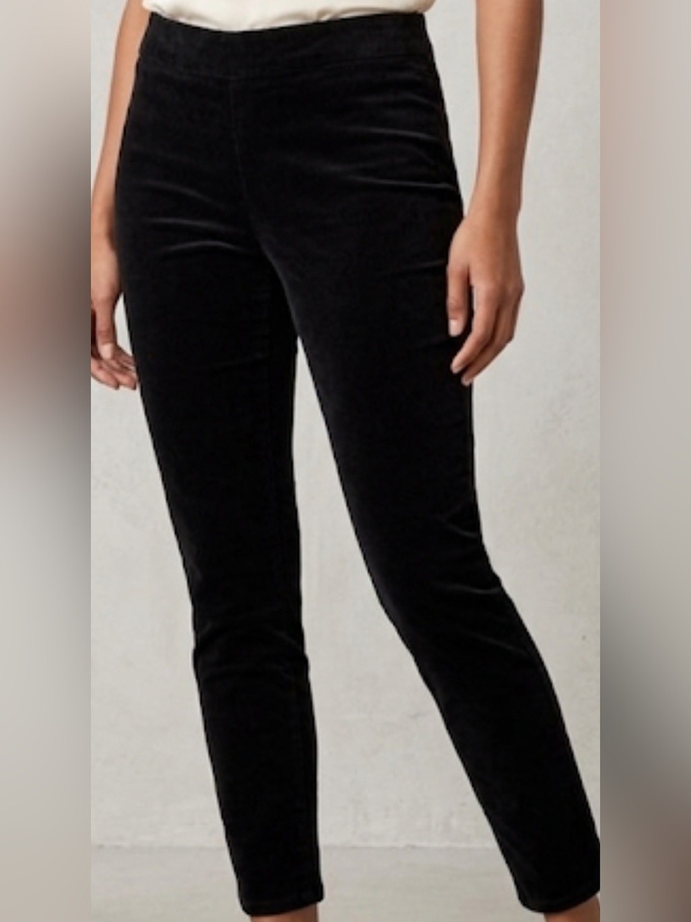 Talbots Women’s Black Velveteen Straight Leg Pants 2P